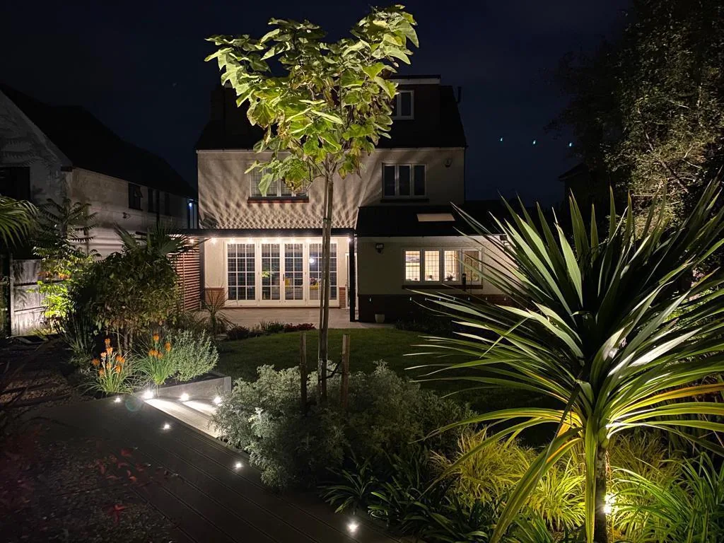 Garden cladding and trellis transformation